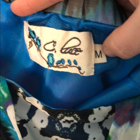 C. Lace multicolor formal dress - Picture 5 of 6